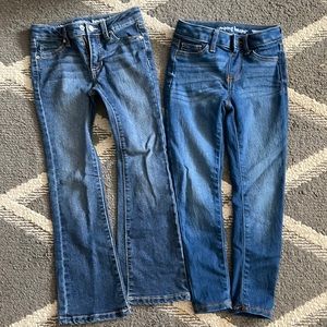 Girls size 6 jeans- skinny and flare.